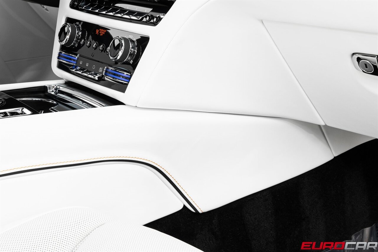 2024 Rolls-Royce Ghost *STARLIGHT HEADLINER*   - Photo 32 - Costa Mesa, CA 92626