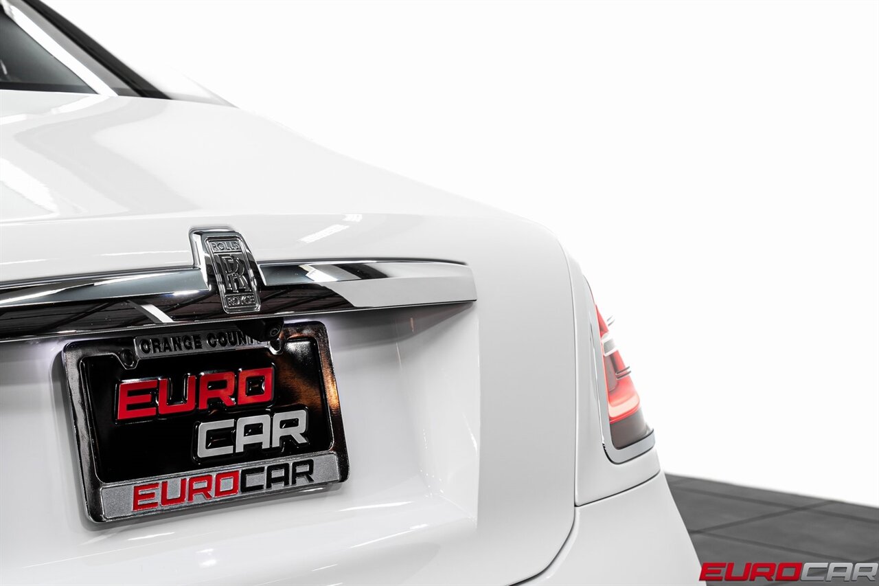 2024 Rolls-Royce Ghost *STARLIGHT HEADLINER*   - Photo 19 - Costa Mesa, CA 92626