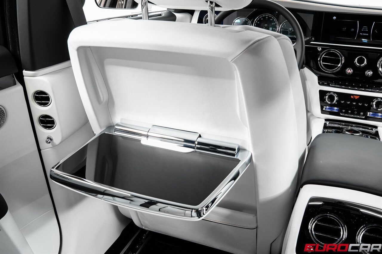 2024 Rolls-Royce Ghost *STARLIGHT HEADLINER*   - Photo 25 - Costa Mesa, CA 92626