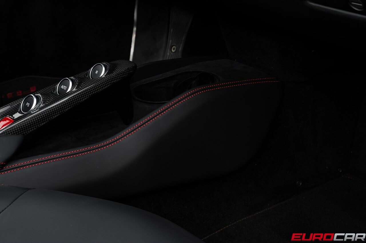 2023 Ferrari F8 Spider *PASSENGER DISPLAY * SUSPENSION LIFTER*   - Photo 43 - Costa Mesa, CA 92626