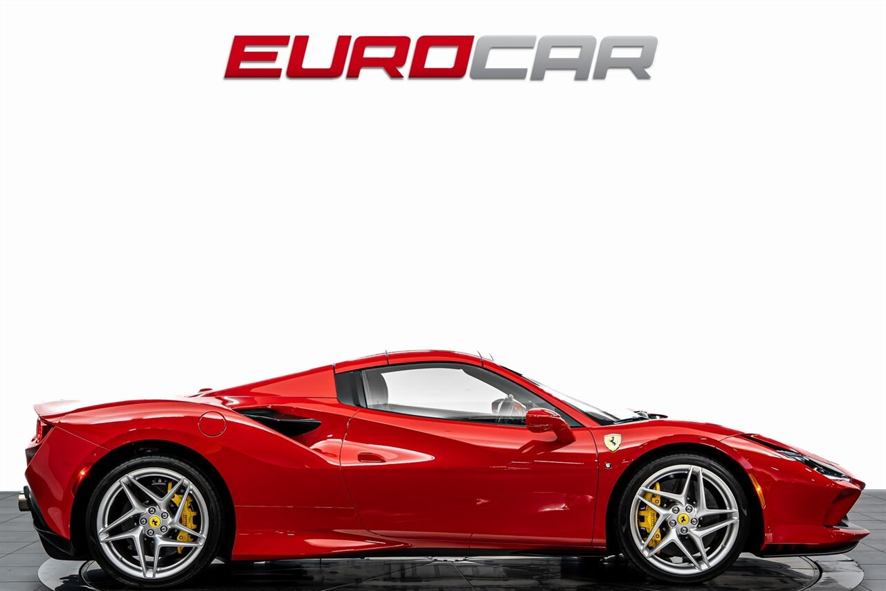 2023 Ferrari F8 Spider *PASSENGER DISPLAY * SUSPENSION LIFTER*   - Photo 8 - Costa Mesa, CA 92626