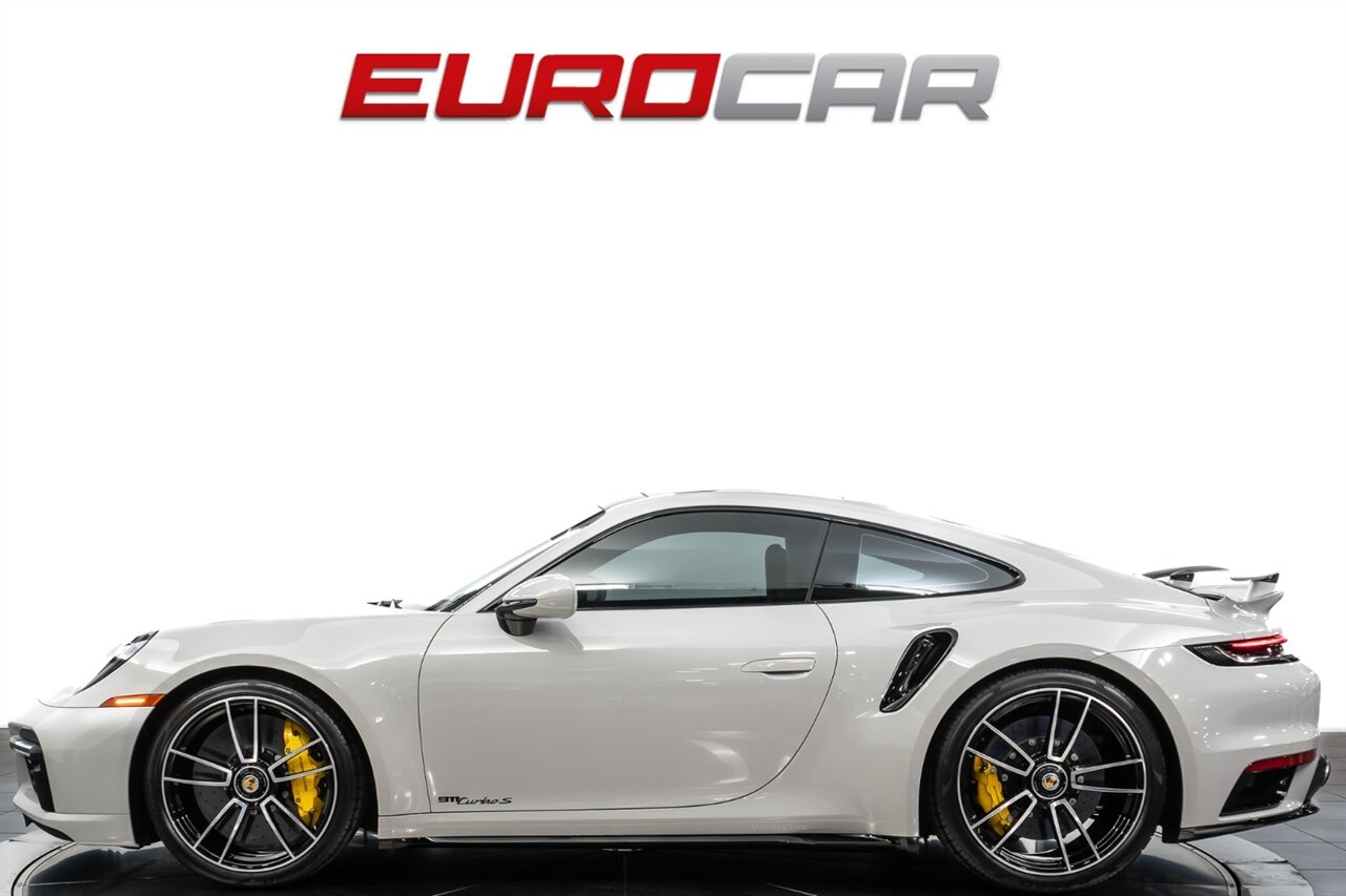 2024 Porsche 911 Turbo S  *SPORT EXHAUST SYSTEM * FRONT AXLE LIFT* - Photo 2 - Costa Mesa, CA 92626