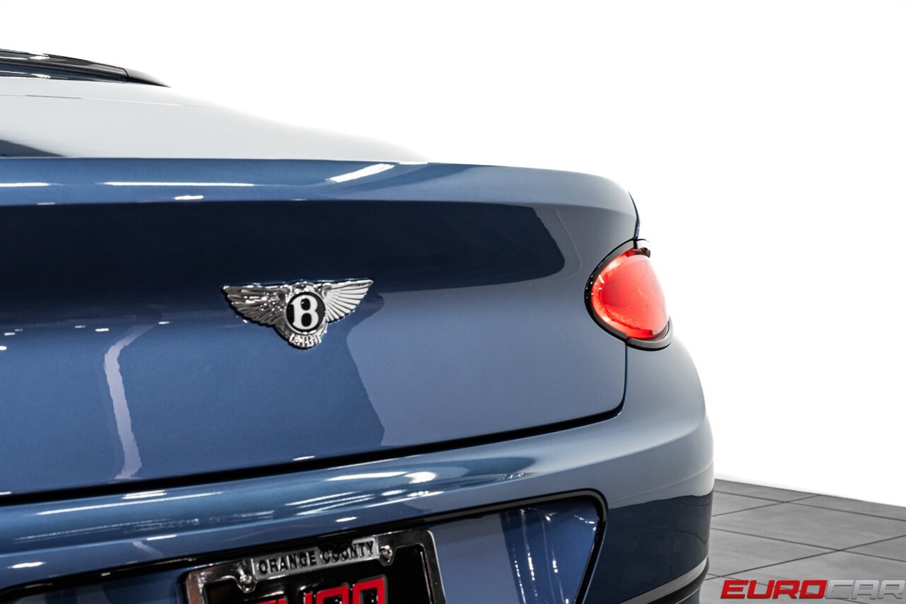 2020 Bentley Continental GTC V8 *MULLINER DRIVING SPEC * SPECIAL PAINT * COMFORT SEAT PACKAGE* - Photo 20 - Costa Mesa, CA 92626