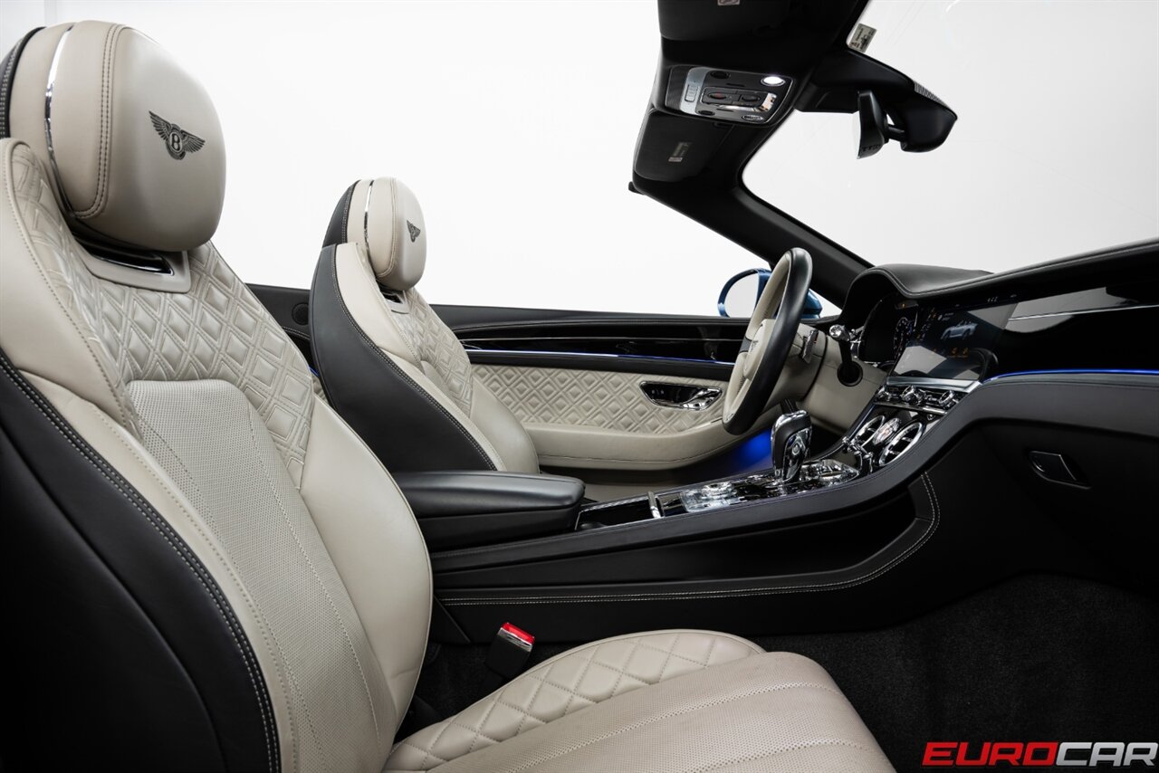2020 Bentley Continental GTC V8 *MULLINER DRIVING SPEC * SPECIAL PAINT * COMFORT SEAT PACKAGE* - Photo 35 - Costa Mesa, CA 92626