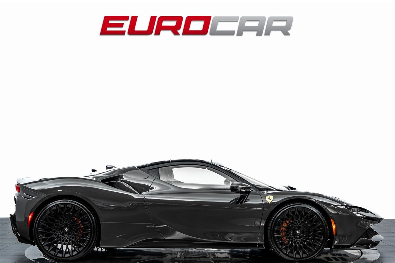 2024 Ferrari SF90 Spider *ATELIER SPEC * HUGE CARBON FIBER OPTIONS * CUSTOM WHEELS* - Photo 8 - Costa Mesa, CA 92626