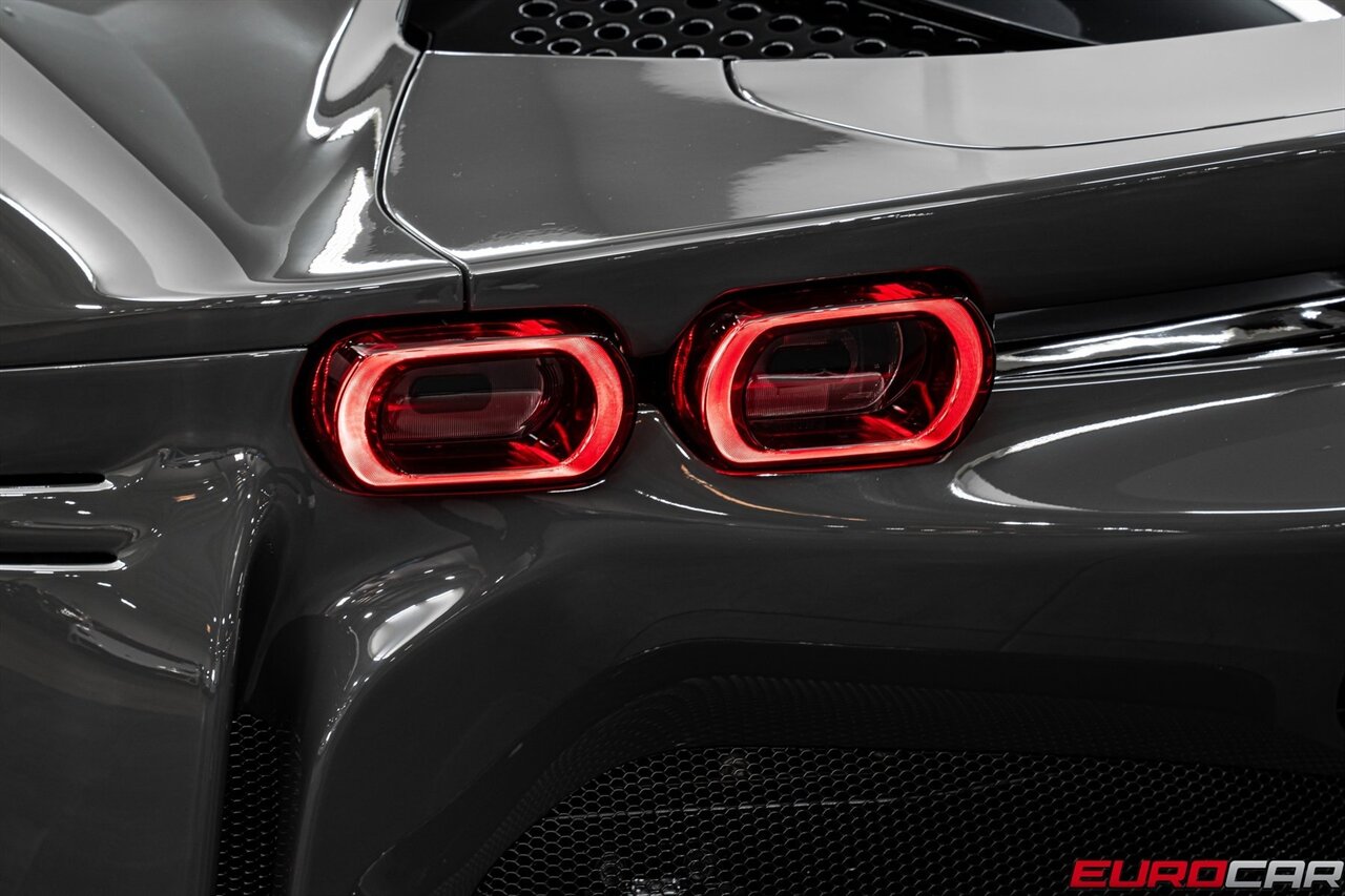 2024 Ferrari SF90 Spider  *ATELIER SPEC * HUGE CARBON FIBER OPTIONS * CUSTOM AL13 WHEELS* - Photo 28 - Costa Mesa, CA 92626