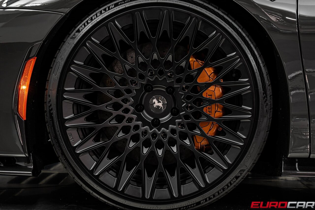 2024 Ferrari SF90 Spider  *ATELIER SPEC * HUGE CARBON FIBER OPTIONS * CUSTOM AL13 WHEELS* - Photo 31 - Costa Mesa, CA 92626