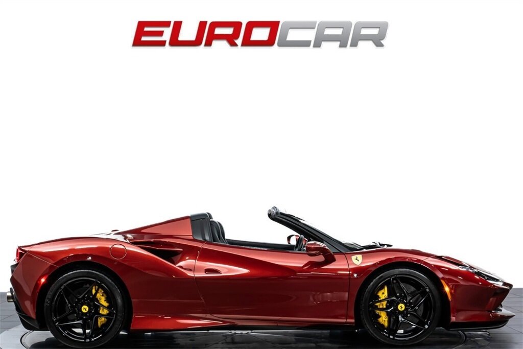 2022 Ferrari F8 Spider  *RARE ROSSO FIORANO PAINT * LESS THAN 4,000 MILES * IMMACULATE* - Photo 7 - Costa Mesa, CA 92626