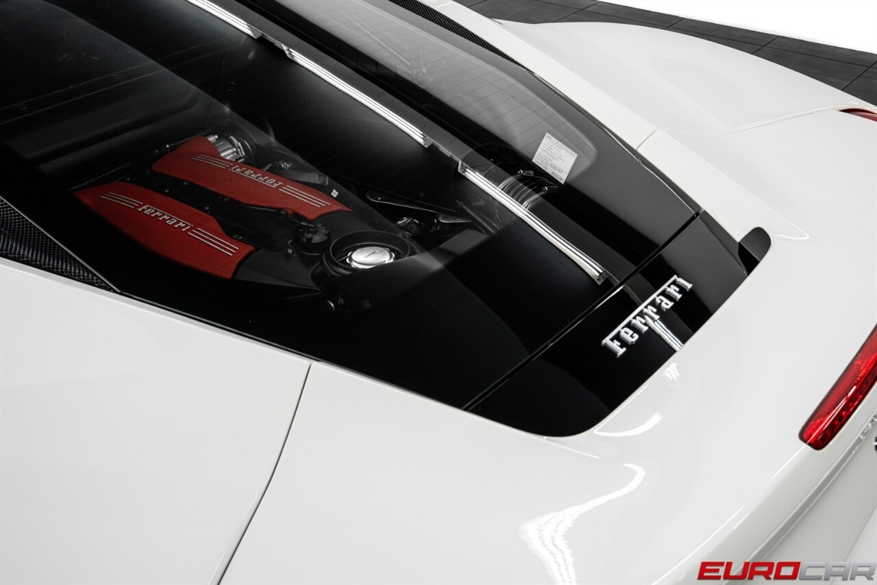 2018 Ferrari 488 GTB  *CARBON FIBER STEERING WHEEL * LESS THAN 9,000 MILES* - Photo 19 - Costa Mesa, CA 92626