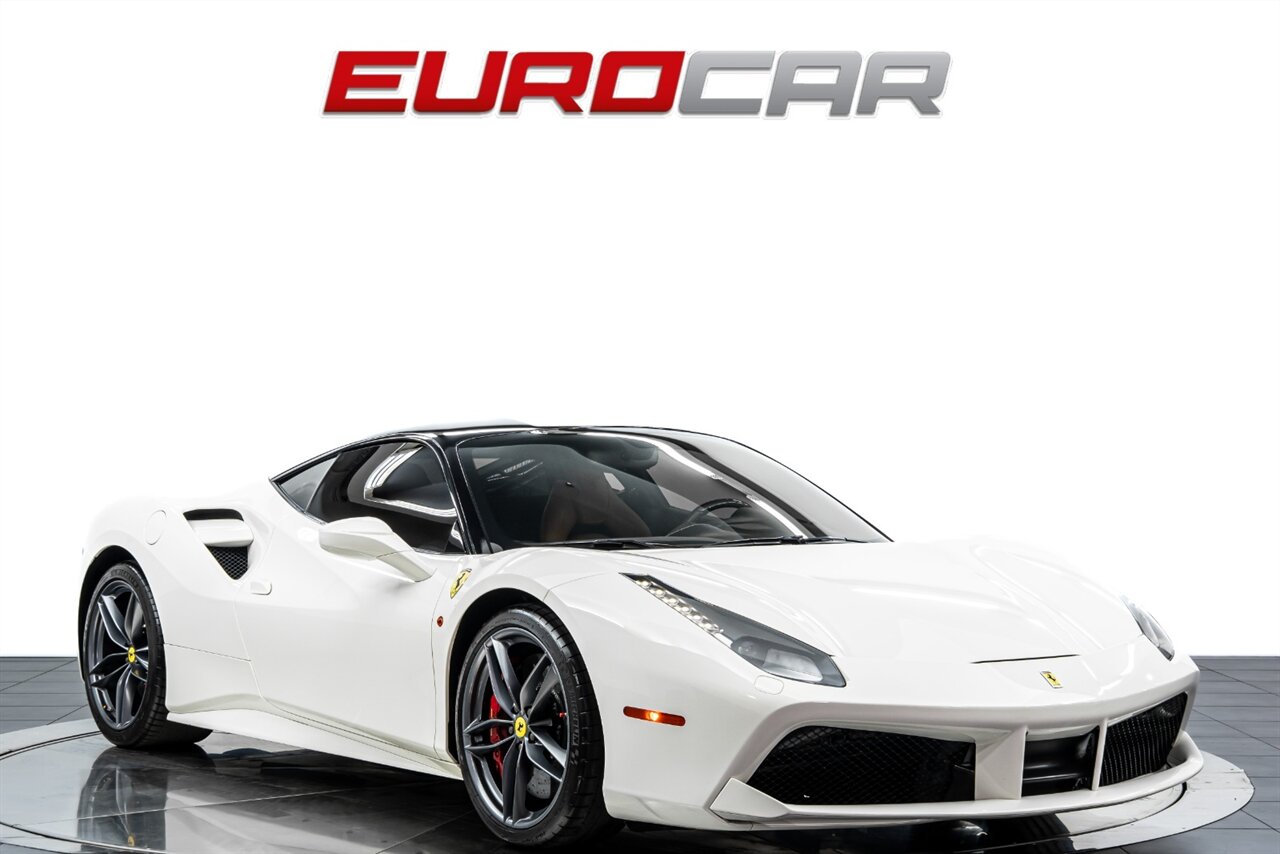 2018 Ferrari 488 GTB  *CARBON FIBER STEERING WHEEL * LESS THAN 9,000 MILES* - Photo 7 - Costa Mesa, CA 92626
