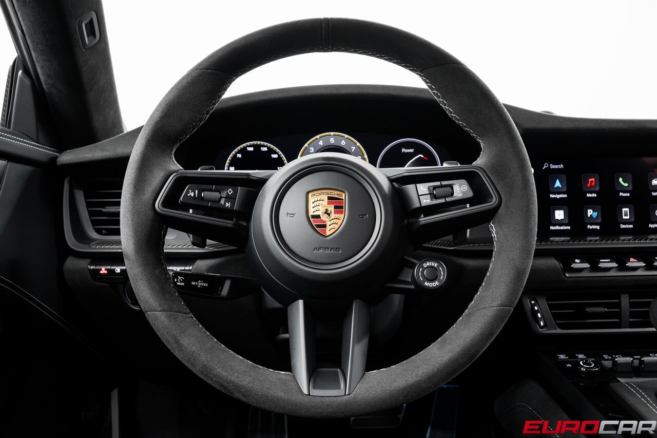 2025 Porsche 911 GT3  *WEISSACH PACKAGE * FOLDING BUCKET SEATS * FRONT AXLE LIFT* - Photo 30 - Costa Mesa, CA 92626