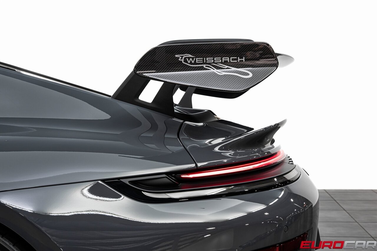 2025 Porsche 911 GT3  *WEISSACH PACKAGE * FOLDING BUCKET SEATS * FRONT AXLE LIFT* - Photo 23 - Costa Mesa, CA 92626