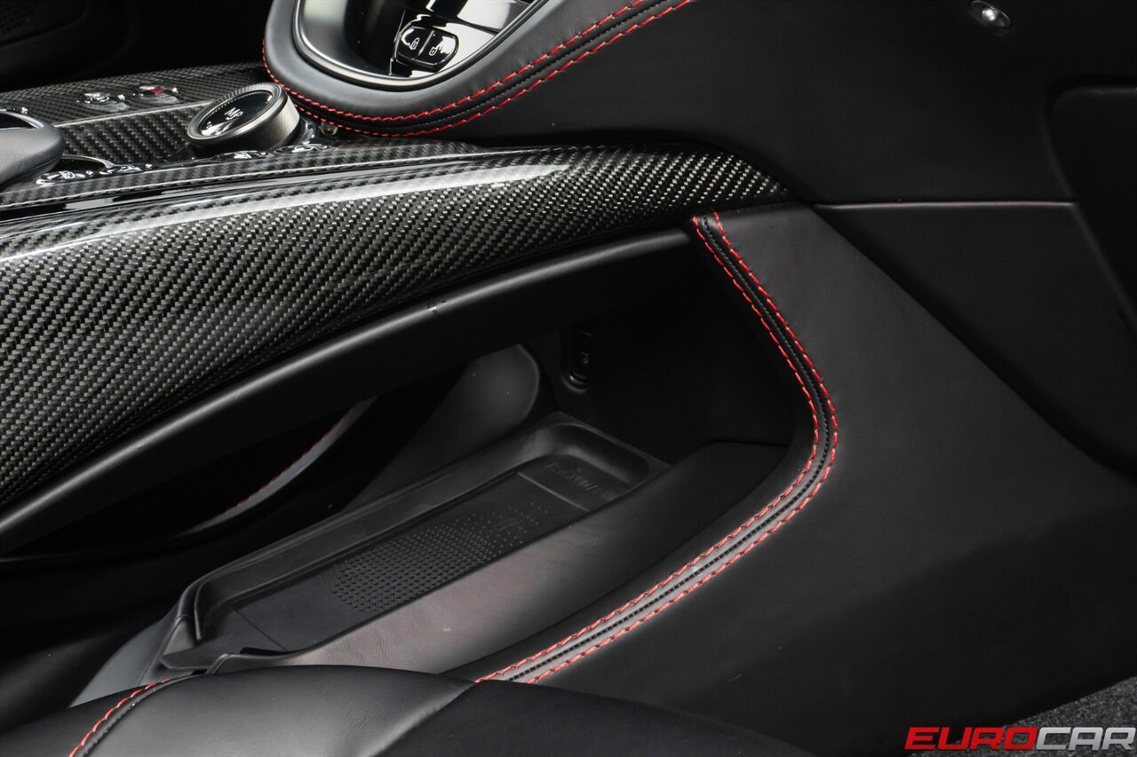 2023 Aston Martin DBX 707  *CARBON FIBER INTERIOR * BEAUTIFUL SPEC* - Photo 37 - Costa Mesa, CA 92626