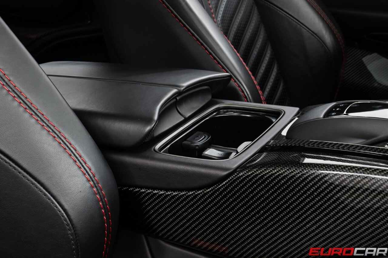 2023 Aston Martin DBX 707  *CARBON FIBER INTERIOR * BEAUTIFUL SPEC* - Photo 36 - Costa Mesa, CA 92626