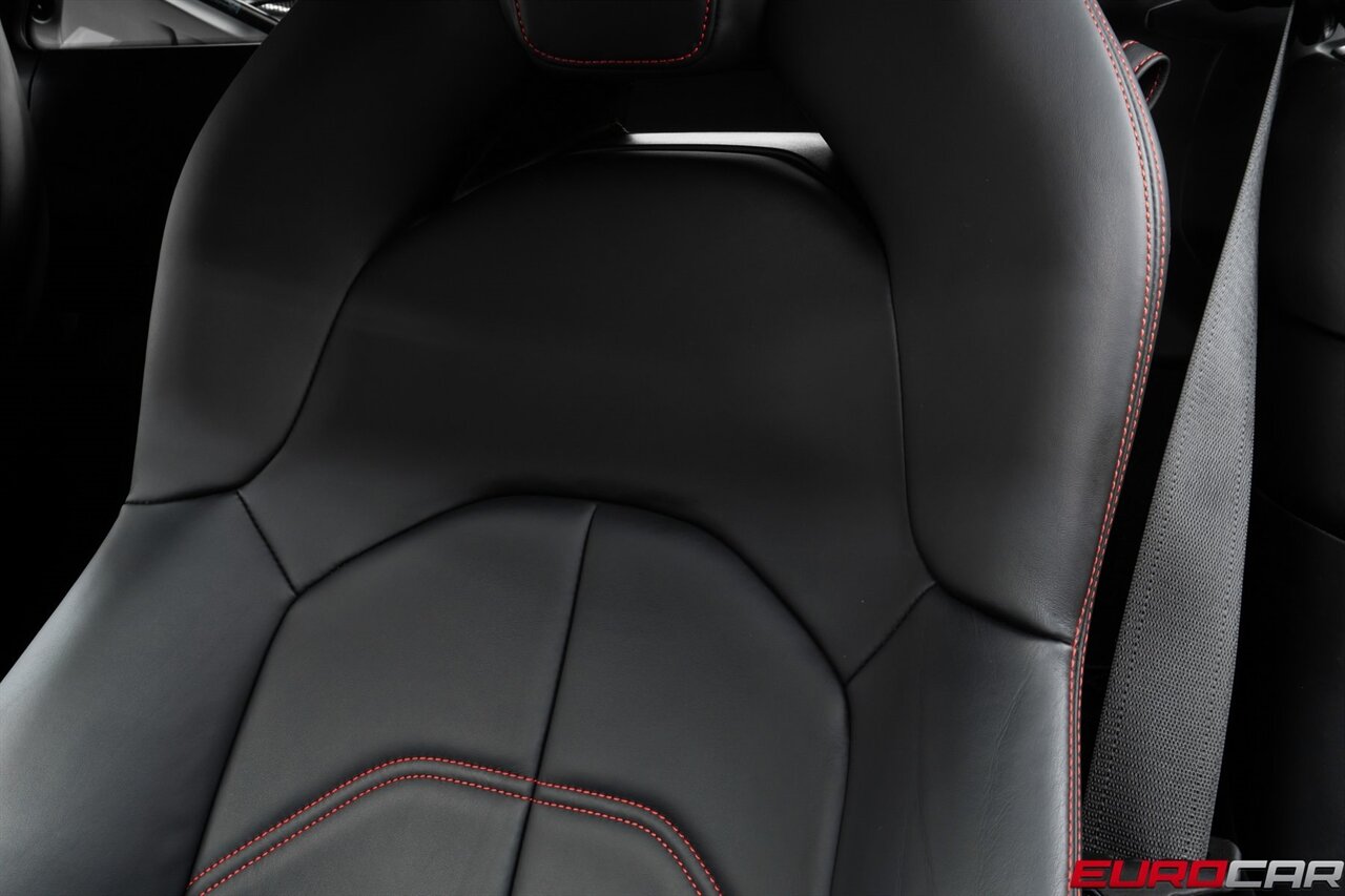 2019 Ferrari 488 GTB  *FACTORY WARRANTY TIL 10/26* IMMACULATE* - Photo 44 - Costa Mesa, CA 92626