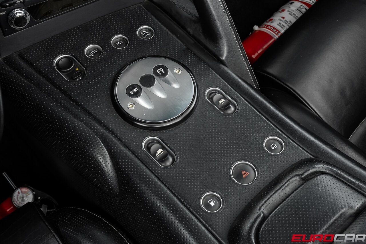 2005 Lamborghini Murcielago *FRONT AXLE LIFT * IMMACULATE CONDITION*   - Photo 32 - Costa Mesa, CA 92626