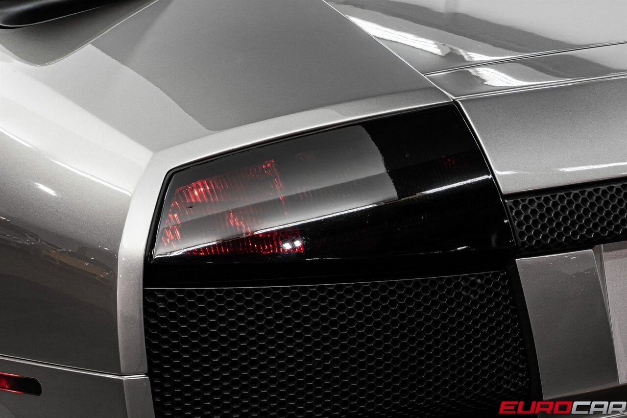 2005 Lamborghini Murcielago *FRONT AXLE LIFT * IMMACULATE CONDITION*   - Photo 22 - Costa Mesa, CA 92626