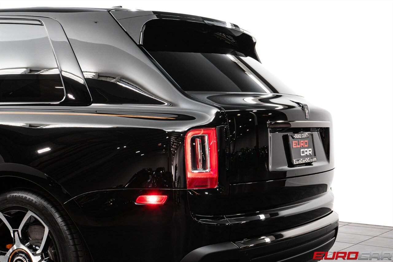 2024 Rolls-Royce Cullinan Black Badge  *$525,425.00 MSRP * REAR THEATER * ONLY 590 PAMPERED MILES* - Photo 17 - Costa Mesa, CA 92626