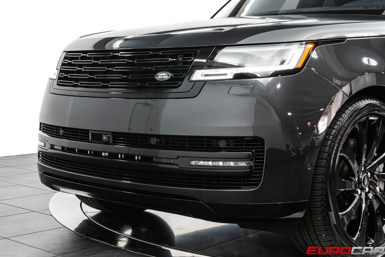 2023 Land Rover Range Rover P530 SE  *SHADOW EXTERIOR PACKAGE * 23 " WHEELS* - Photo 9 - Costa Mesa, CA 92626