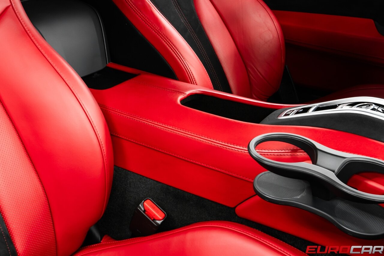 2019 Acura NSX SH-AWD Sport Hybrid *CARBON FIBER INTERIOR PACKAGE * CARBON FIBER DECKLID SPOILER* - Photo 38 - Costa Mesa, CA 92626