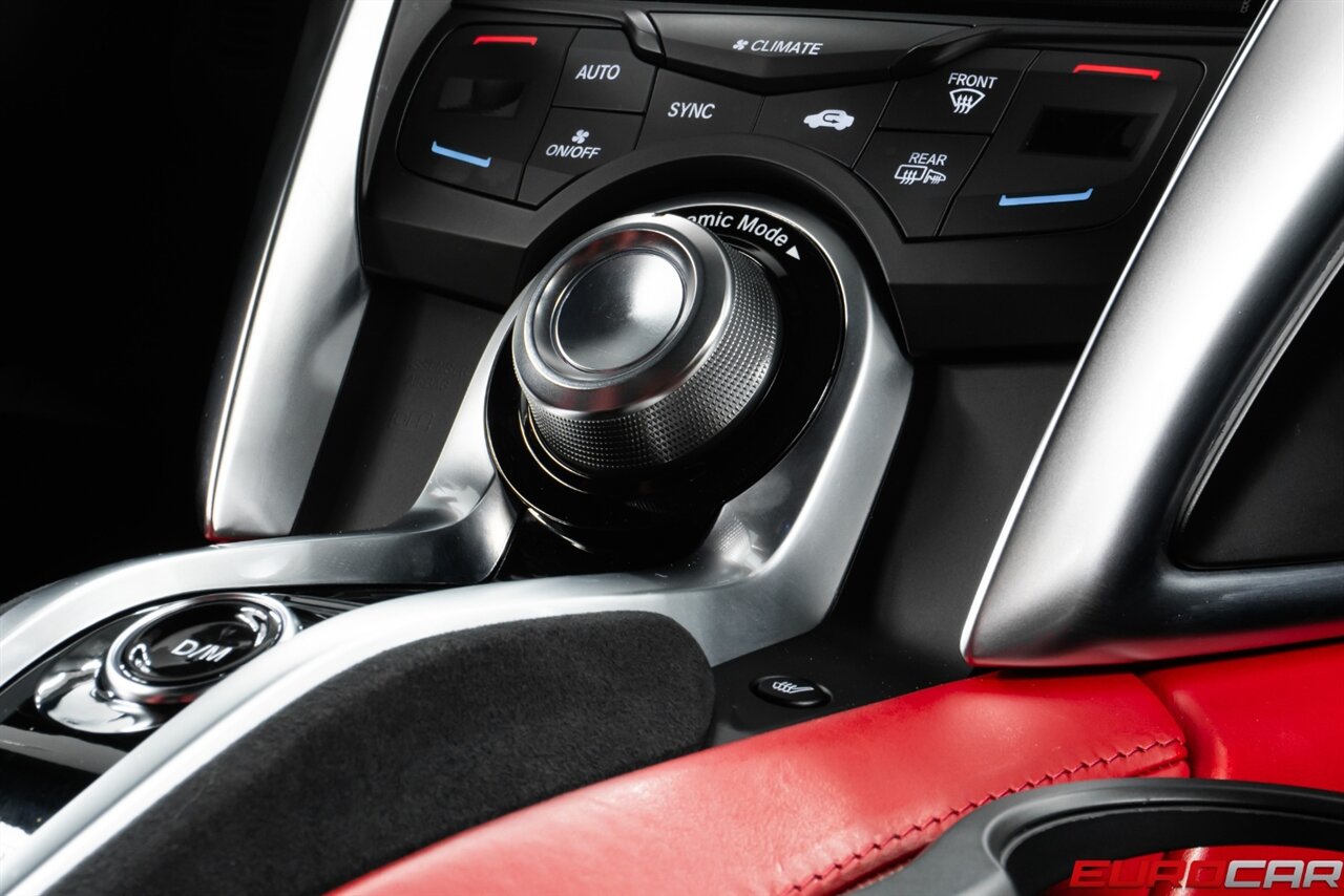 2019 Acura NSX SH-AWD Sport Hybrid *CARBON FIBER INTERIOR PACKAGE * CARBON FIBER DECKLID SPOILER* - Photo 35 - Costa Mesa, CA 92626