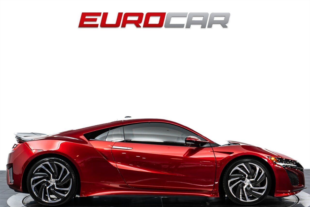 2019 Acura NSX SH-AWD Sport Hybrid *CARBON FIBER INTERIOR PACKAGE * CARBON FIBER DECKLID SPOILER* - Photo 6 - Costa Mesa, CA 92626