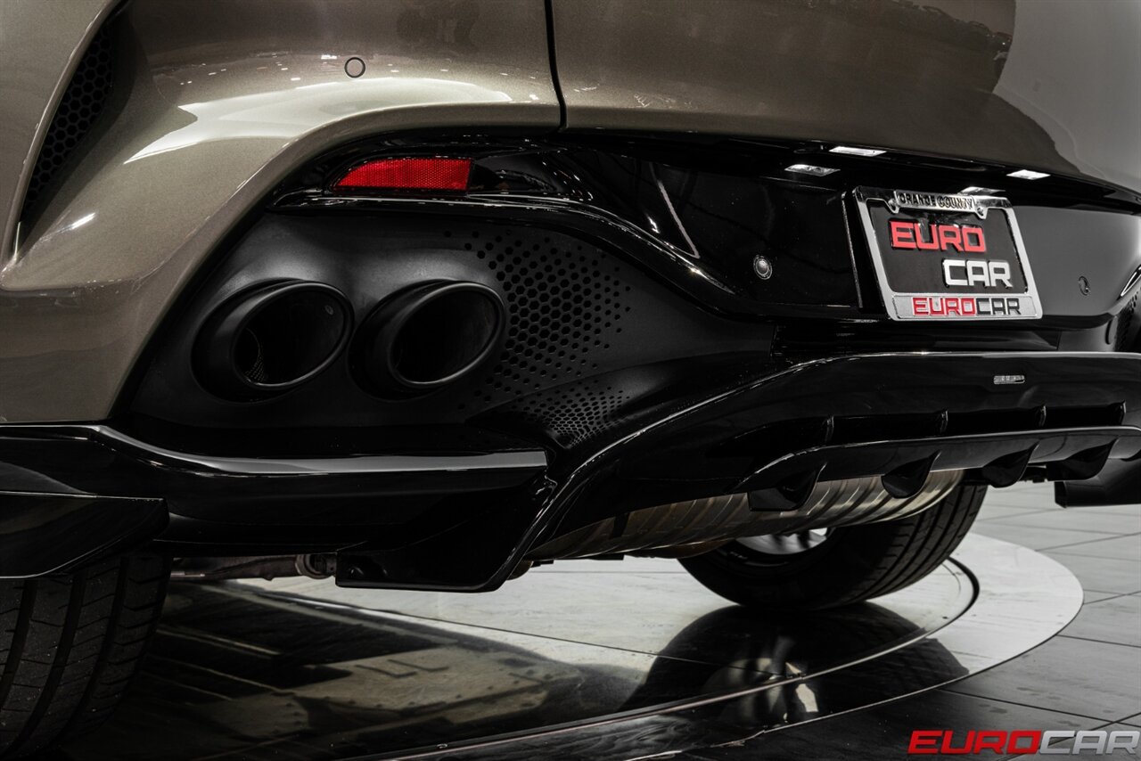 2023 Aston Martin DBX 707 *23 " FORGED WHEELS * CARBON INTERIOR TRIM* - Photo 20 - Costa Mesa, CA 92626