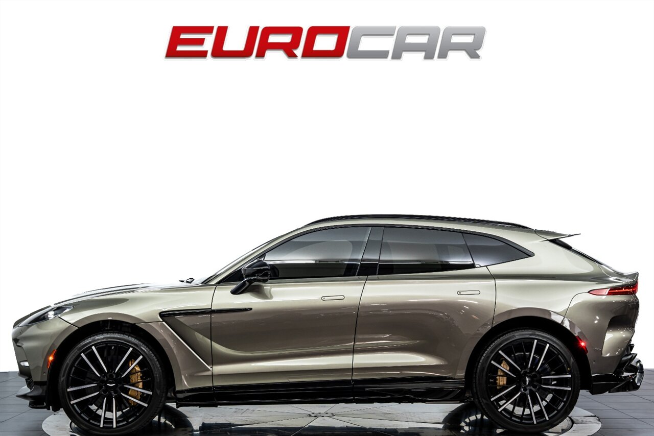2023 Aston Martin DBX 707 *23 " FORGED WHEELS * CARBON INTERIOR TRIM* - Photo 2 - Costa Mesa, CA 92626
