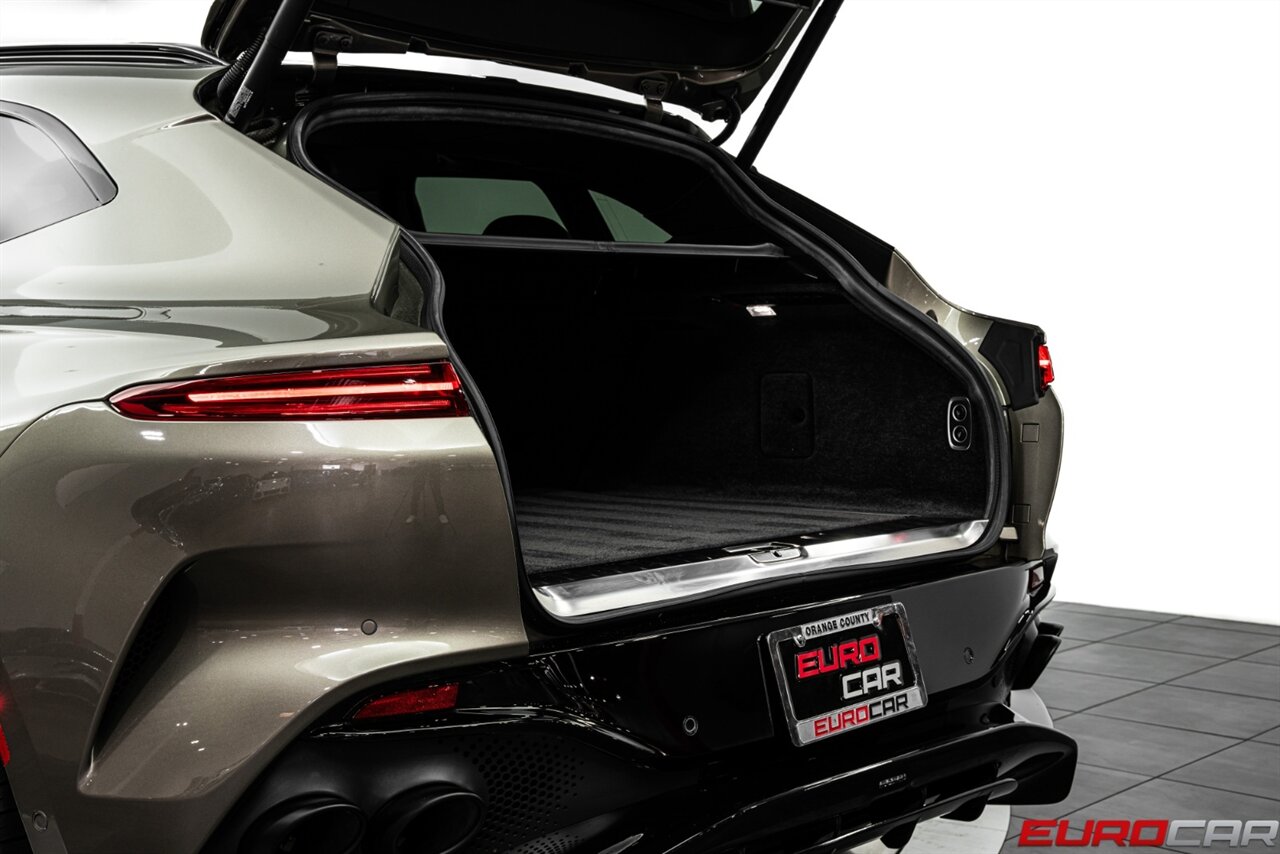 2023 Aston Martin DBX 707 *23 " FORGED WHEELS * CARBON INTERIOR TRIM* - Photo 16 - Costa Mesa, CA 92626