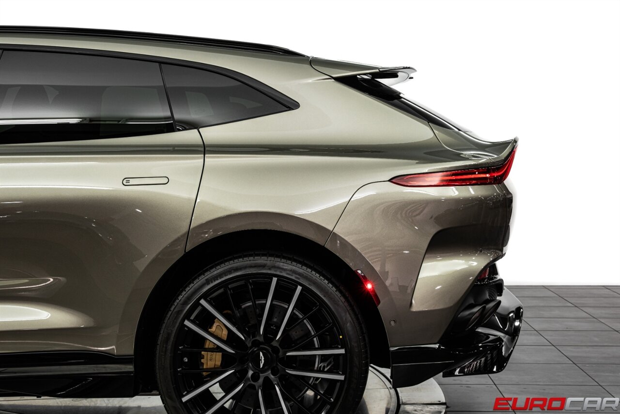 2023 Aston Martin DBX 707 *23 " FORGED WHEELS * CARBON INTERIOR TRIM* - Photo 14 - Costa Mesa, CA 92626