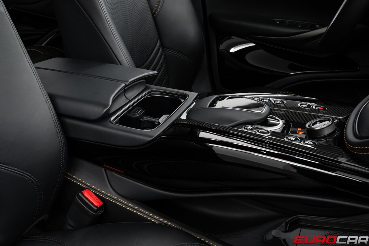 2023 Aston Martin DBX 707 *23 " FORGED WHEELS * CARBON INTERIOR TRIM* - Photo 35 - Costa Mesa, CA 92626