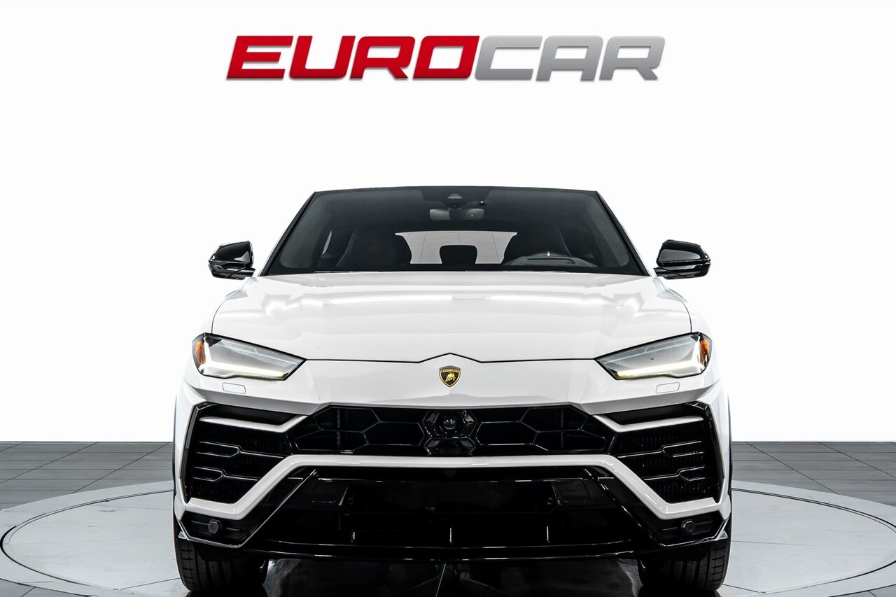 2022 Lamborghini Urus *HIGH GLOSS BLACK STYLE PACKAGE * FRONT PPF*   - Photo 8 - Costa Mesa, CA 92626