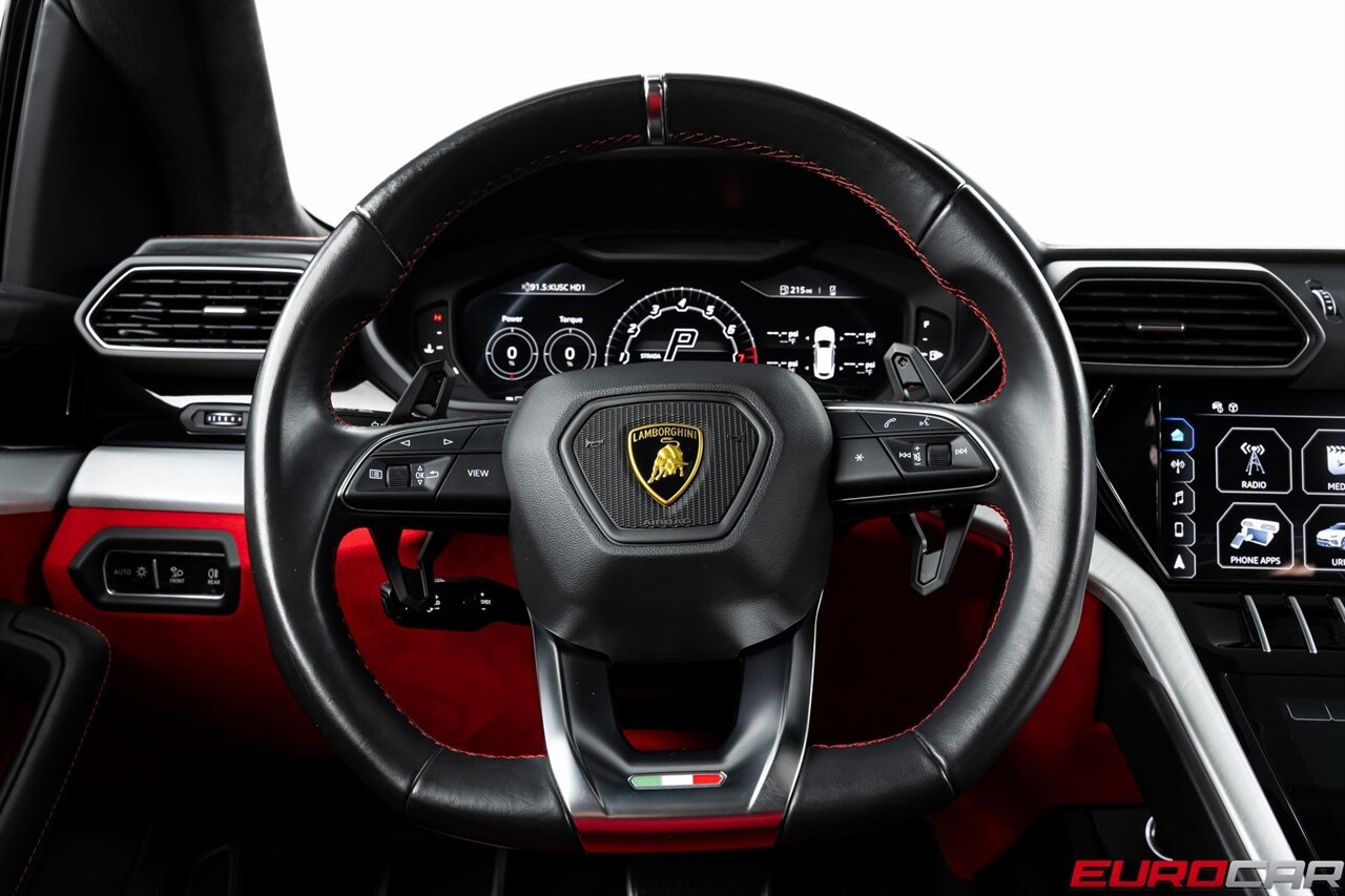 2022 Lamborghini Urus *HIGH GLOSS BLACK STYLE PACKAGE * FRONT PPF*   - Photo 25 - Costa Mesa, CA 92626