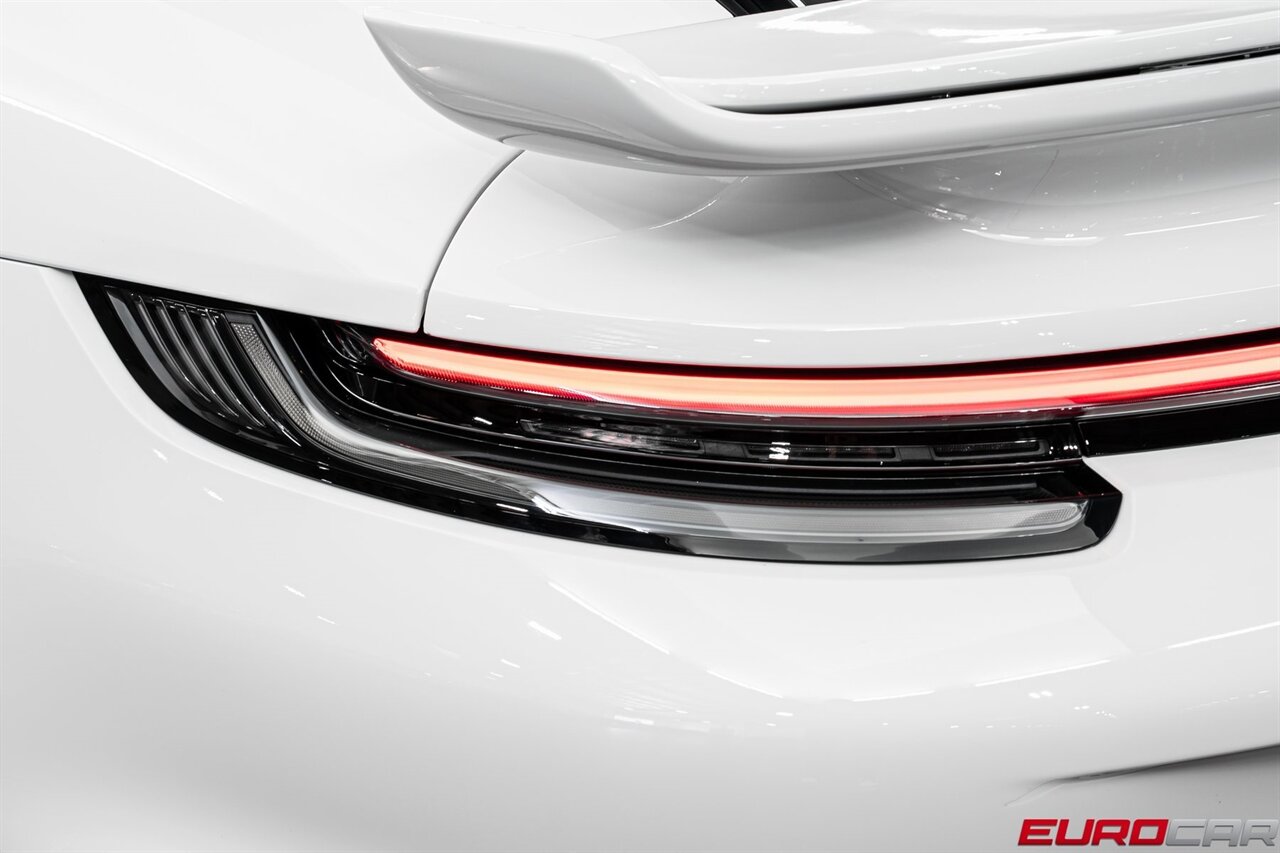 2024 Porsche 911 Turbo S *SPORTDESIGN PACKAGE * FRONT AXLE LIFT* - Photo 20 - Costa Mesa, CA 92626