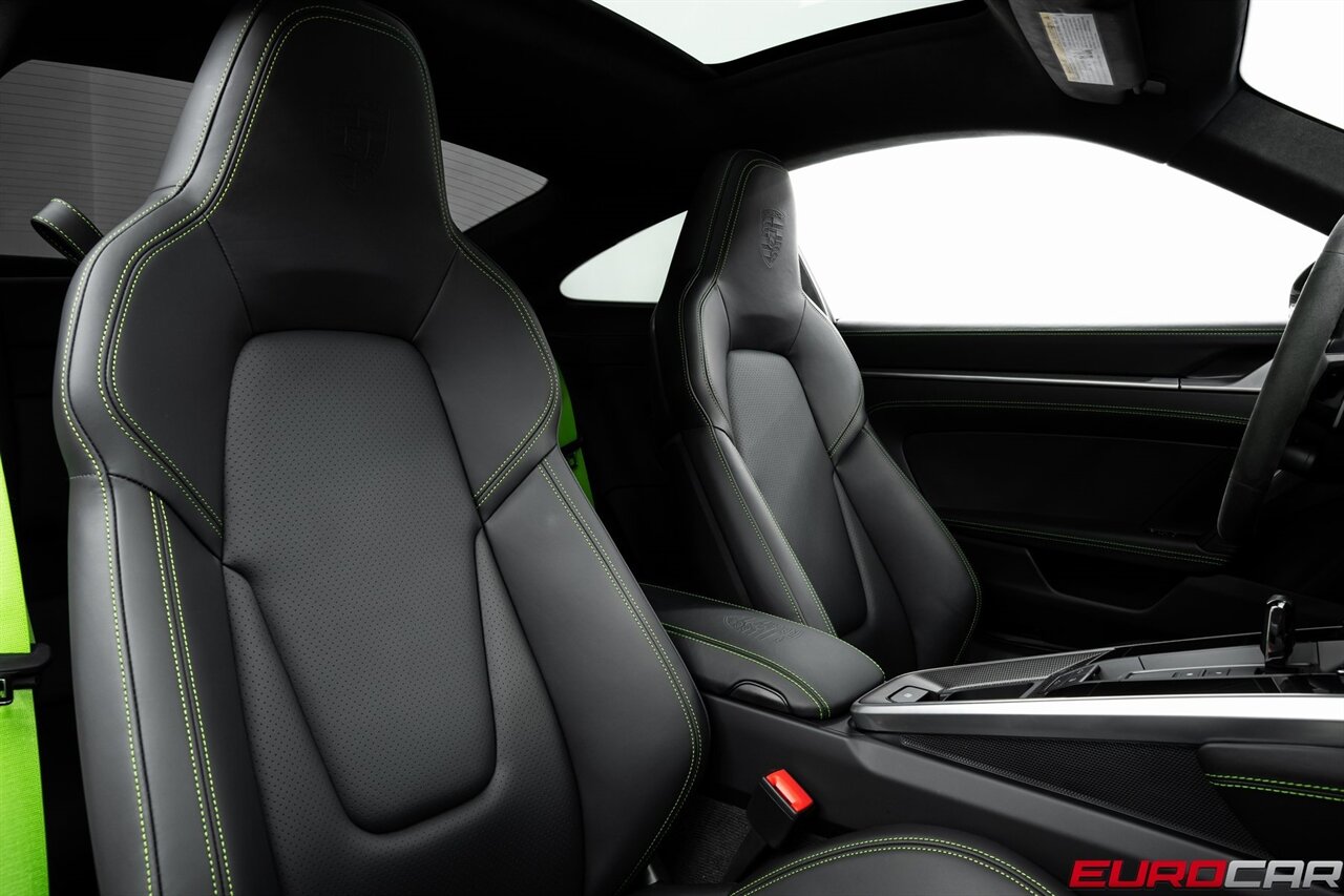 2024 Porsche 911 Turbo S *SPORTDESIGN PACKAGE * FRONT AXLE LIFT* - Photo 39 - Costa Mesa, CA 92626