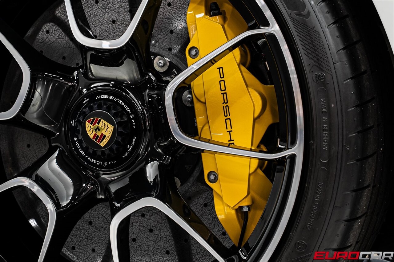 2024 Porsche 911 Turbo S *SPORTDESIGN PACKAGE * FRONT AXLE LIFT* - Photo 23 - Costa Mesa, CA 92626