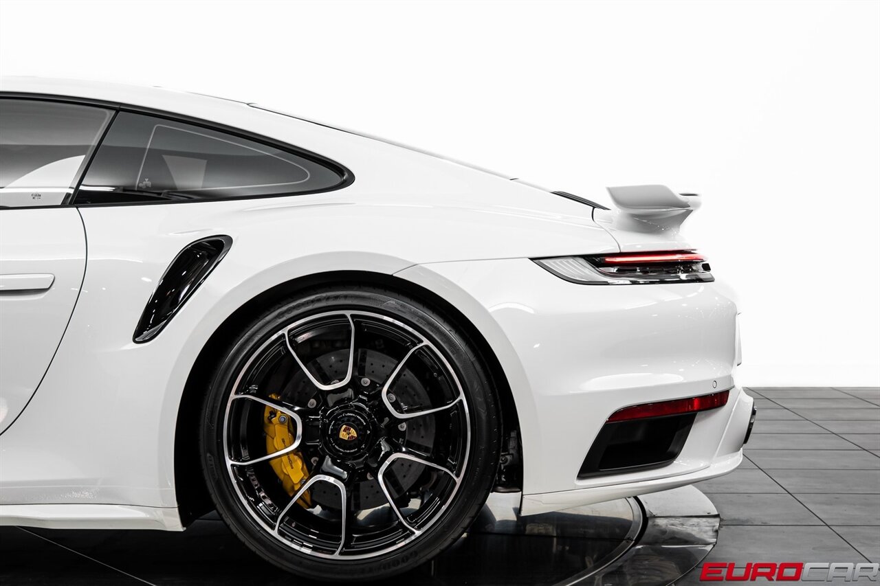 2024 Porsche 911 Turbo S *SPORTDESIGN PACKAGE * FRONT AXLE LIFT* - Photo 17 - Costa Mesa, CA 92626