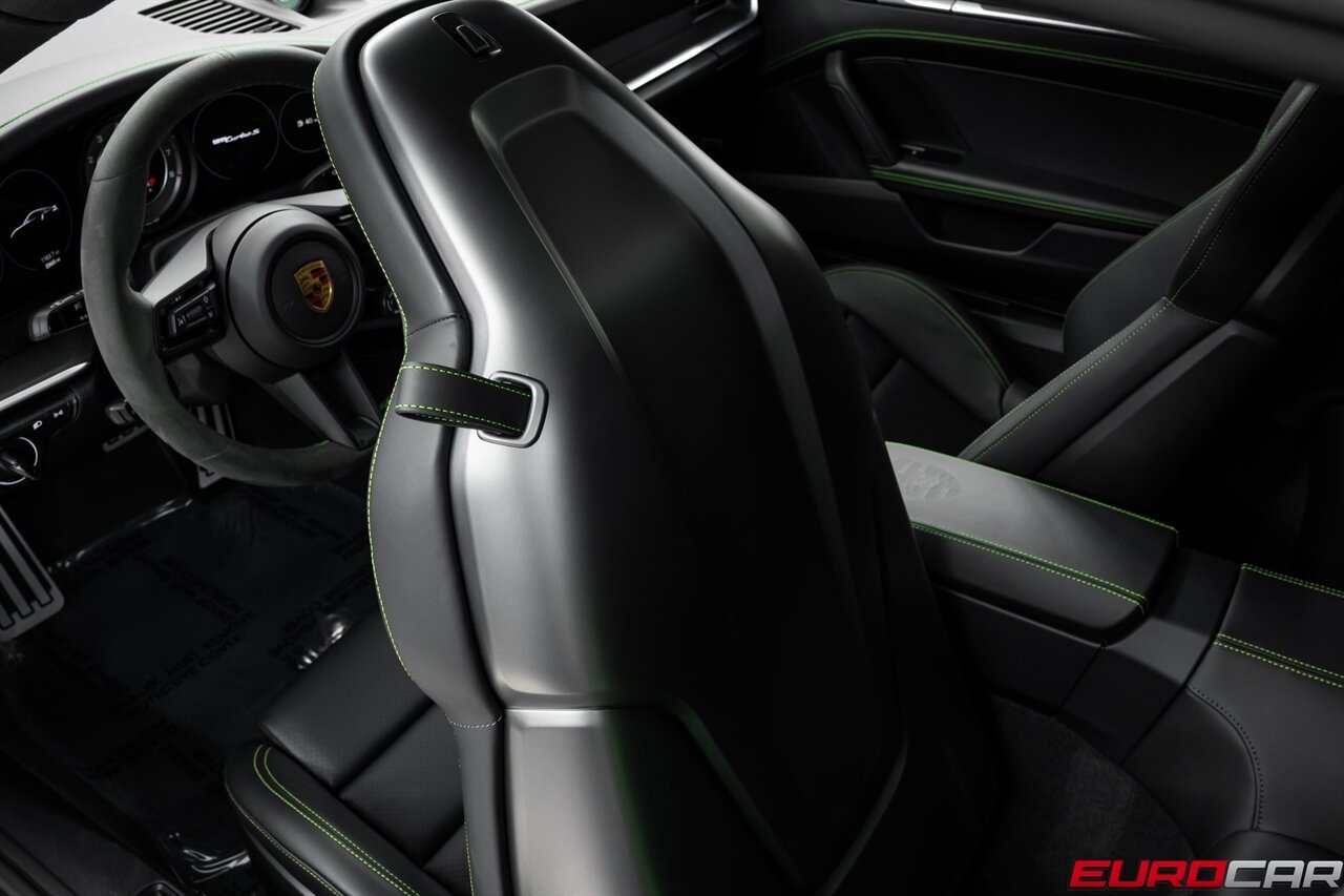 2024 Porsche 911 Turbo S *SPORTDESIGN PACKAGE * FRONT AXLE LIFT* - Photo 41 - Costa Mesa, CA 92626
