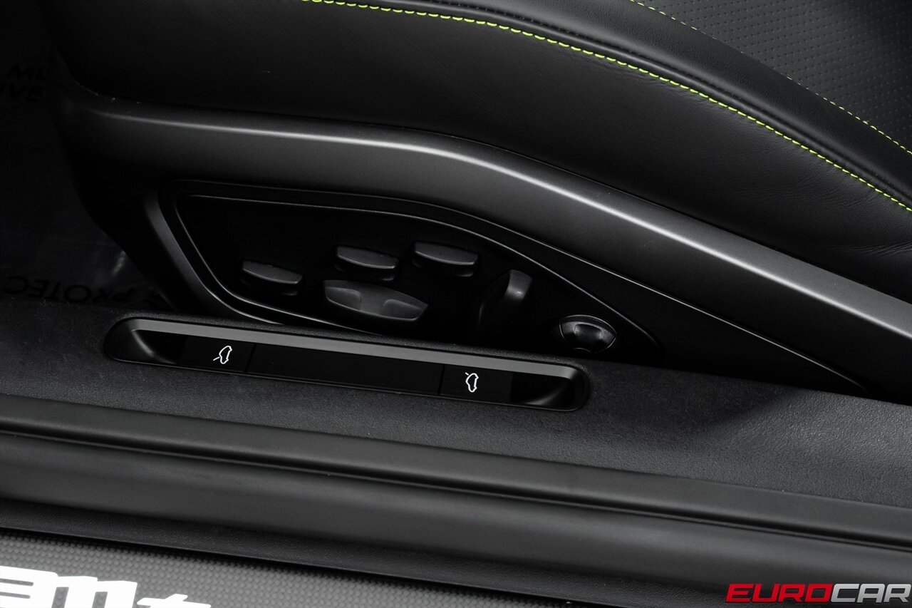 2024 Porsche 911 Turbo S *SPORTDESIGN PACKAGE * FRONT AXLE LIFT* - Photo 45 - Costa Mesa, CA 92626