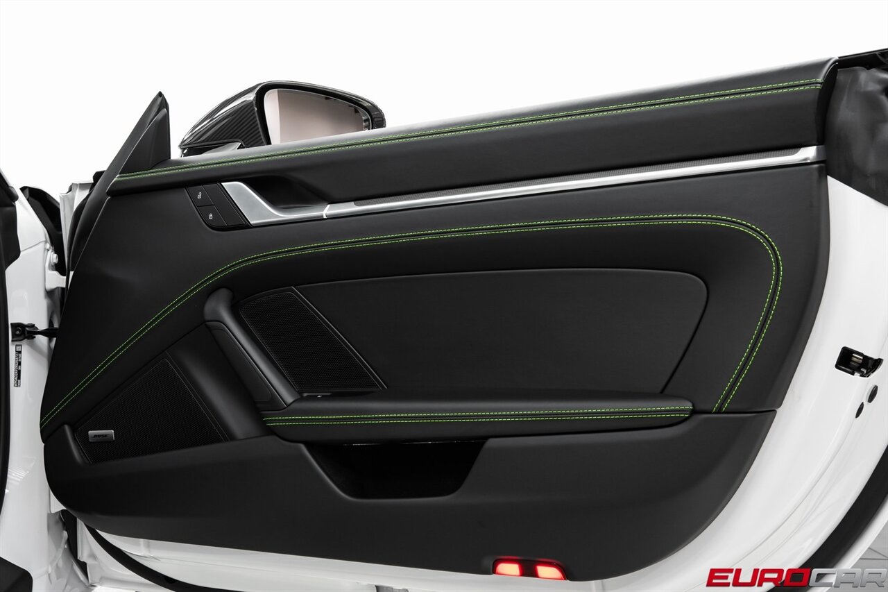 2024 Porsche 911 Turbo S *SPORTDESIGN PACKAGE * FRONT AXLE LIFT* - Photo 25 - Costa Mesa, CA 92626