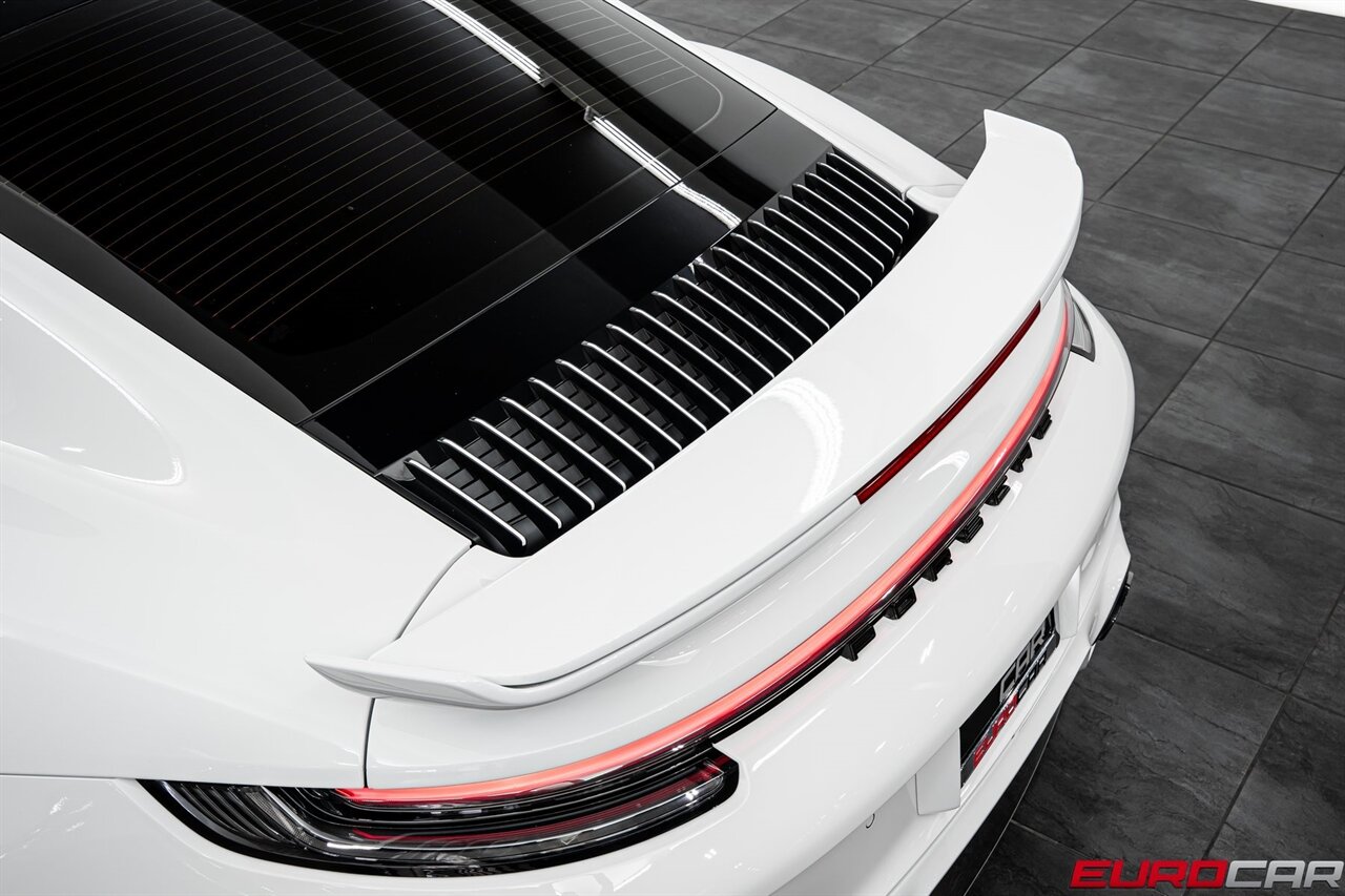 2024 Porsche 911 Turbo S *SPORTDESIGN PACKAGE * FRONT AXLE LIFT* - Photo 19 - Costa Mesa, CA 92626