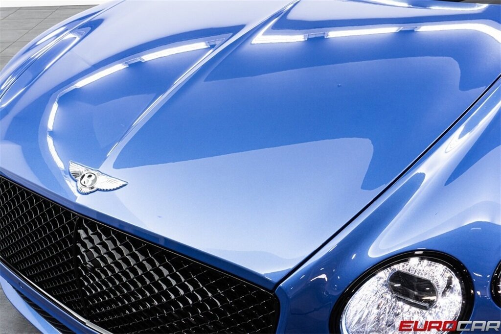 2023 Bentley Continental GT V8 *$317,075 MSRP * EXTENDED RANGE PAINT * CARBON INTERIOR* - Photo 9 - Costa Mesa, CA 92626