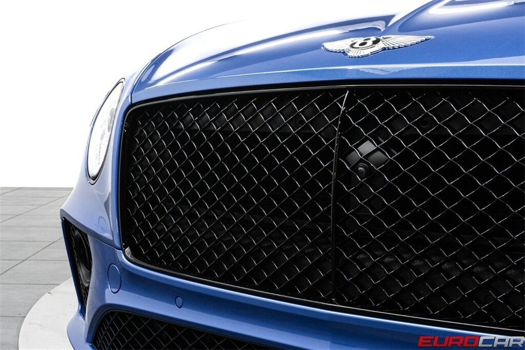 2023 Bentley Continental GT V8 *$317,075 MSRP * EXTENDED RANGE PAINT * CARBON INTERIOR* - Photo 11 - Costa Mesa, CA 92626