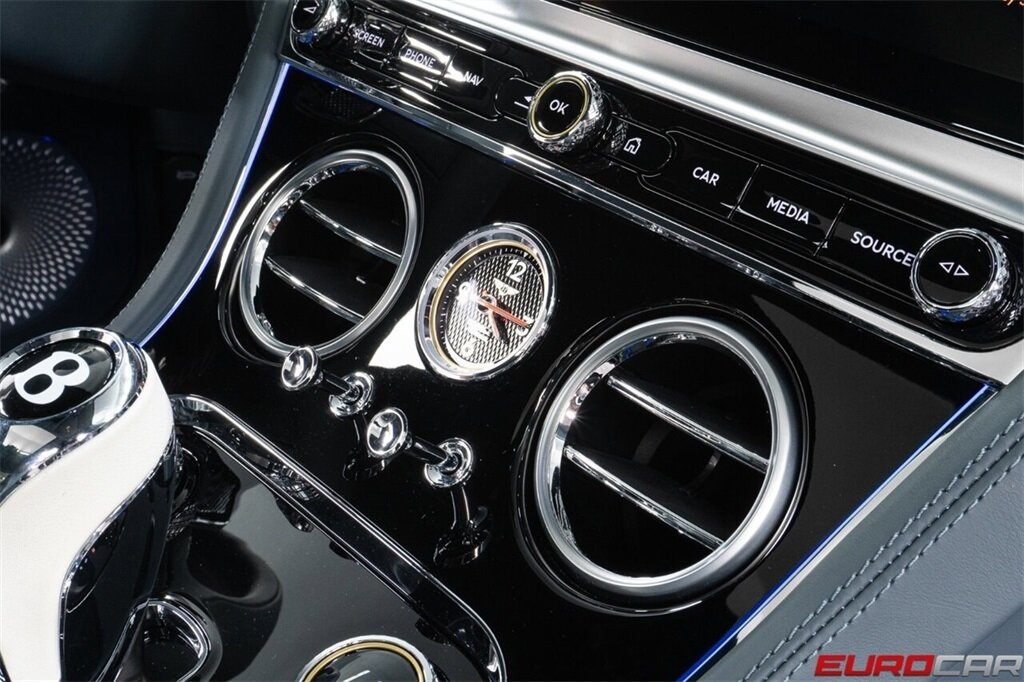 2023 Bentley Continental GT V8 *$317,075 MSRP * EXTENDED RANGE PAINT * CARBON INTERIOR* - Photo 31 - Costa Mesa, CA 92626