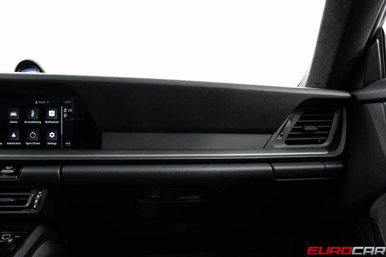 2022 Porsche 911 GT3 *FRONT AXLE LIFT * ADAPTIVE SPORT SEATS PLUS*   - Photo 34 - Costa Mesa, CA 92626