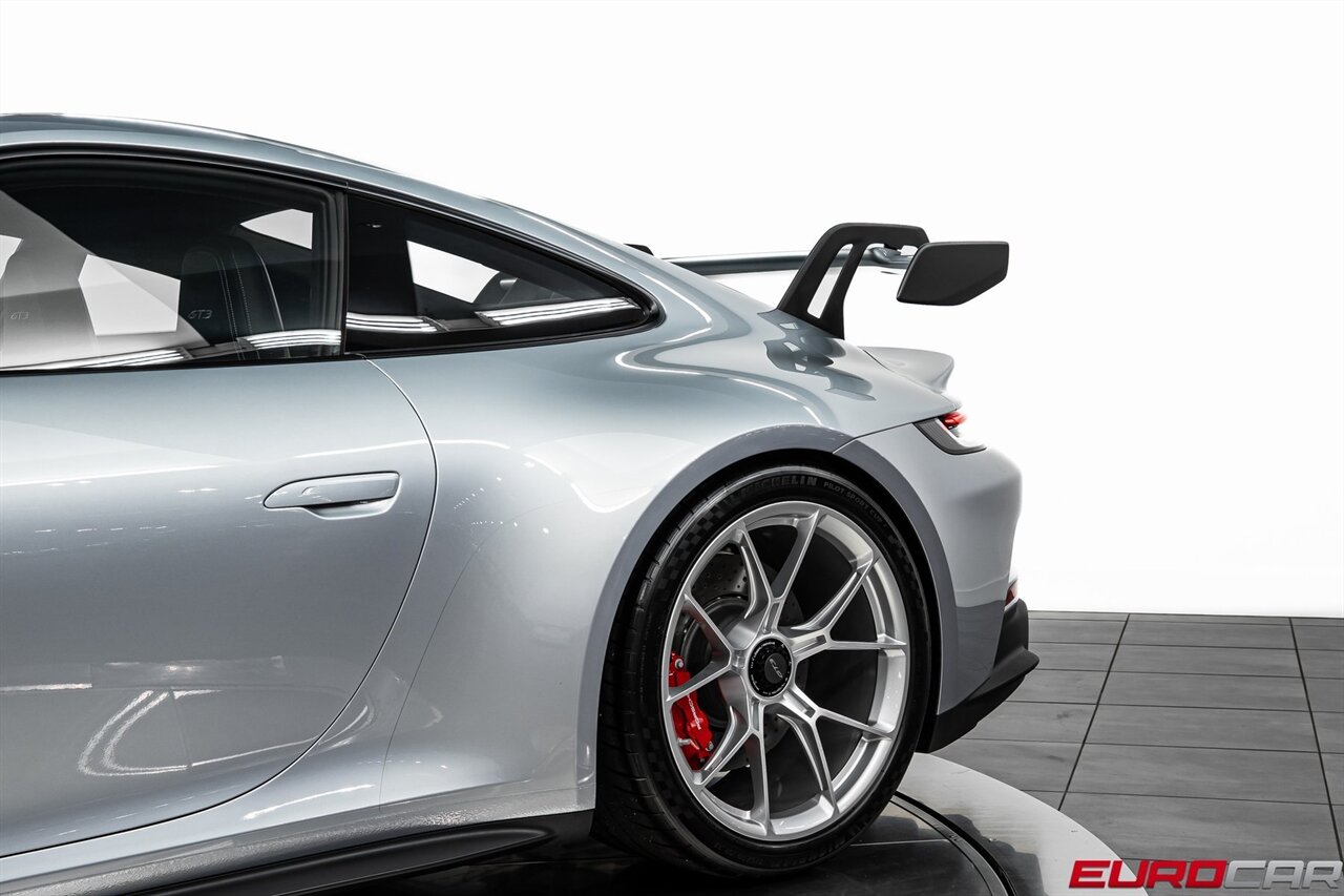 2022 Porsche 911 GT3 *FRONT AXLE LIFT * ADAPTIVE SPORT SEATS PLUS*   - Photo 16 - Costa Mesa, CA 92626