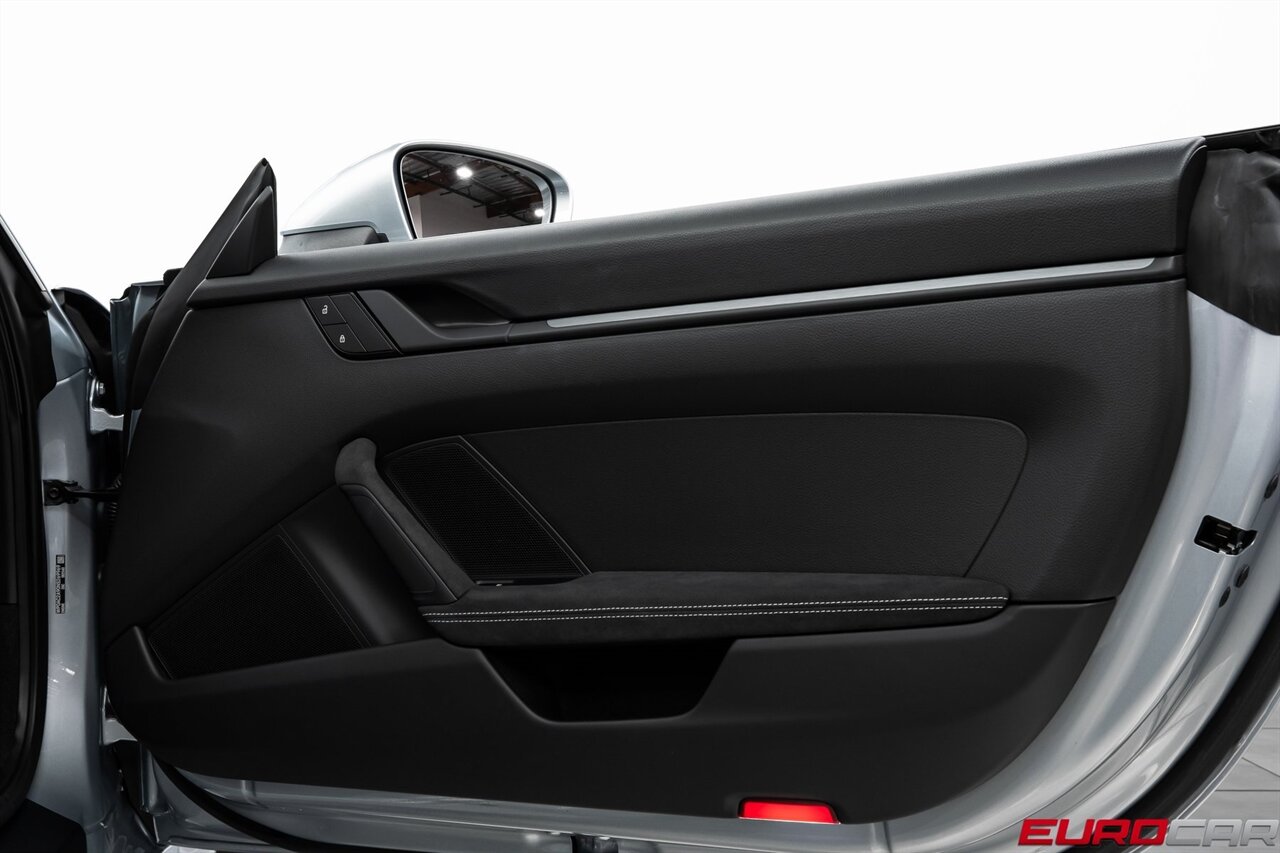 2022 Porsche 911 GT3 *FRONT AXLE LIFT * ADAPTIVE SPORT SEATS PLUS*   - Photo 26 - Costa Mesa, CA 92626