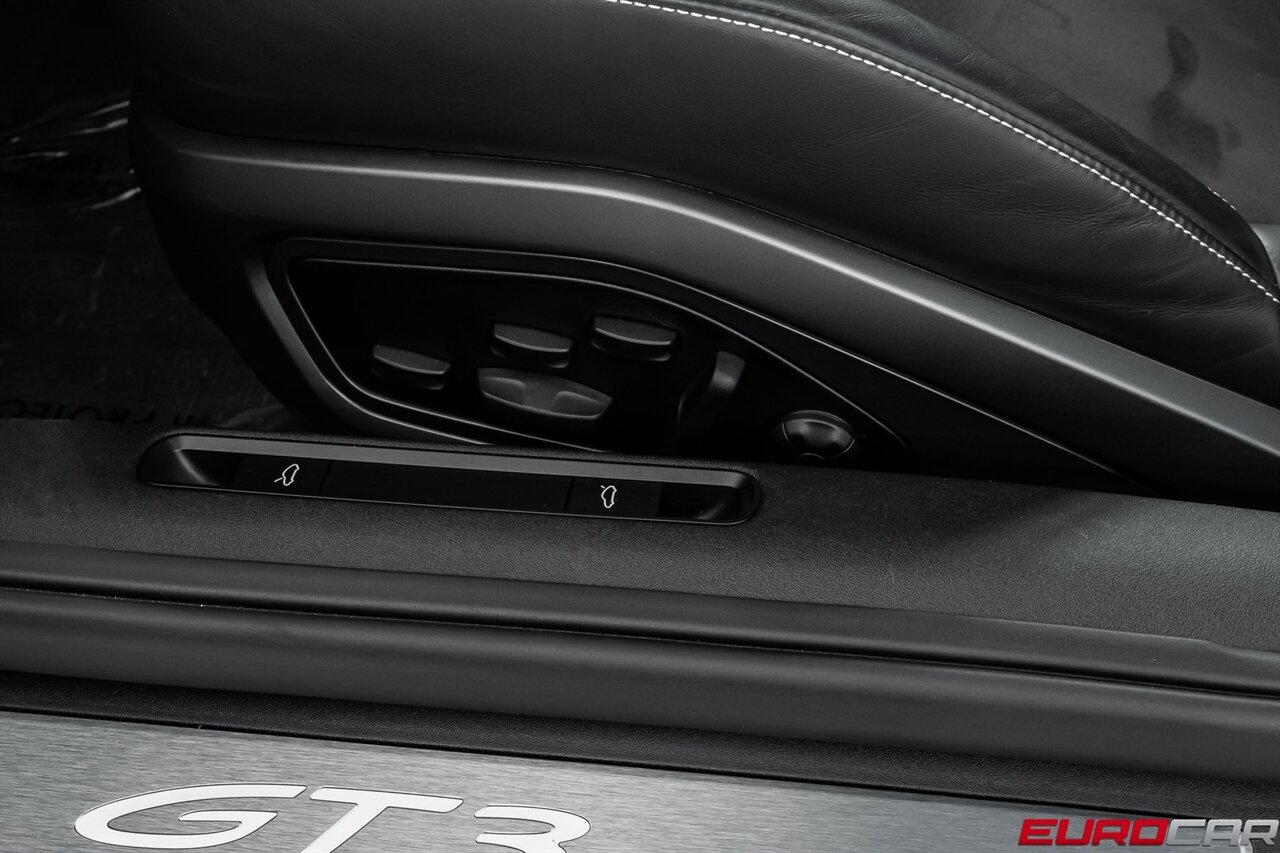 2022 Porsche 911 GT3 *FRONT AXLE LIFT * ADAPTIVE SPORT SEATS PLUS*   - Photo 44 - Costa Mesa, CA 92626