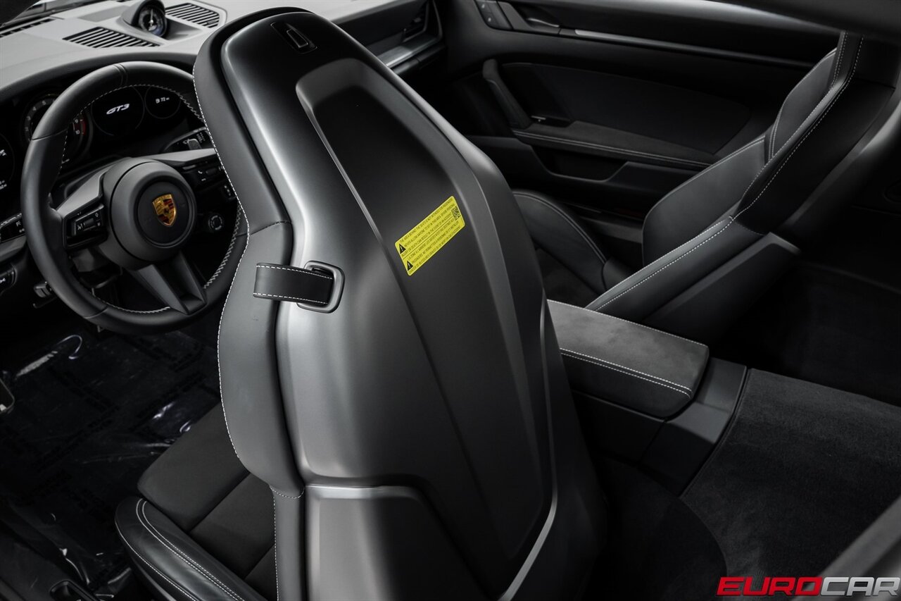 2022 Porsche 911 GT3 *FRONT AXLE LIFT * ADAPTIVE SPORT SEATS PLUS*   - Photo 40 - Costa Mesa, CA 92626