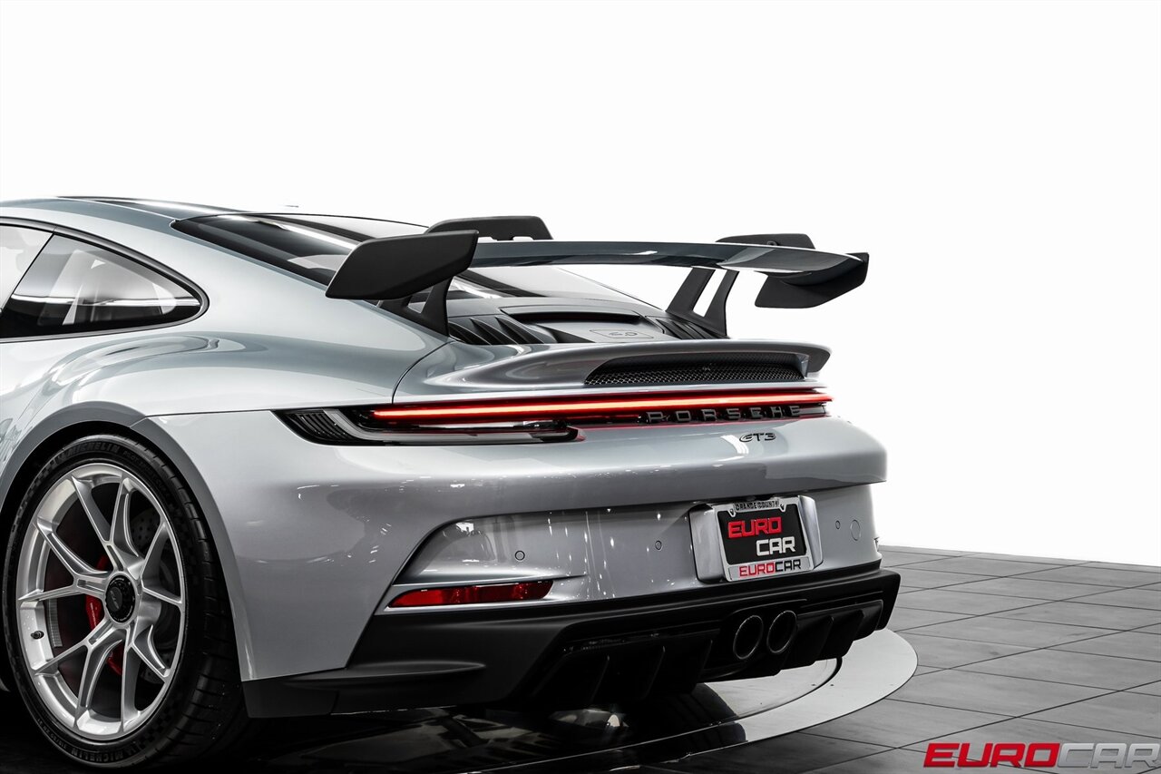 2022 Porsche 911 GT3 *FRONT AXLE LIFT * ADAPTIVE SPORT SEATS PLUS*   - Photo 18 - Costa Mesa, CA 92626